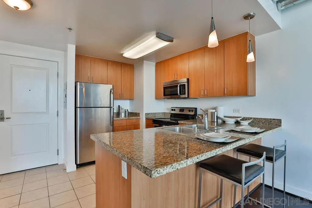 https://cdn.realtyfeed.com/cdn/127/210020590/9812619944aa57fa9dd37b3bfa51a070.webp