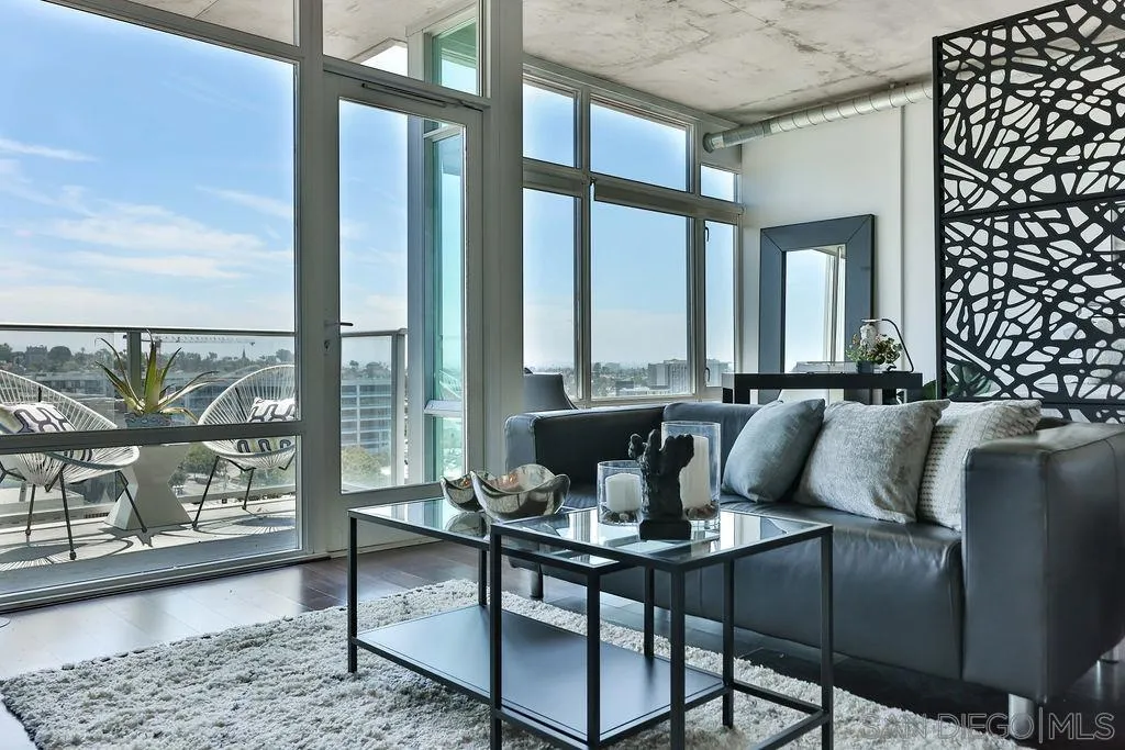 https://cdn.realtyfeed.com/cdn/127/210020590/9f8b778a47d51fa9839cad3ee7a56d05.webp