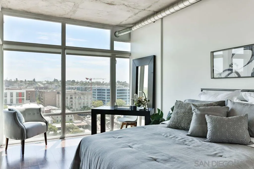 https://cdn.realtyfeed.com/cdn/127/210020590/c4daa7d6bc42012397af3f0165c5e618.webp