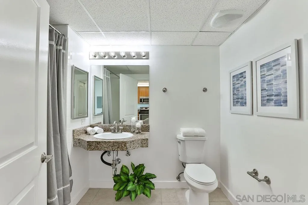 https://cdn.realtyfeed.com/cdn/127/210020590/cd751325c2cb2b84e364101808d6c565.webp