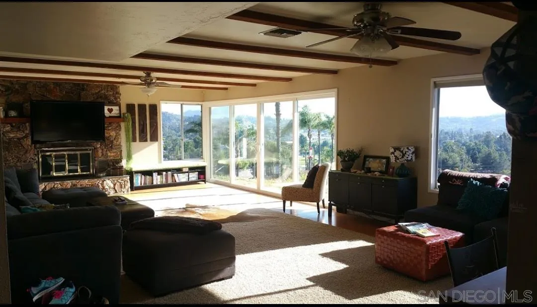 https://cdn.realtyfeed.com/cdn/127/210020864/68b4f57d633da91d647b9b9ffa7c2cd4.webp