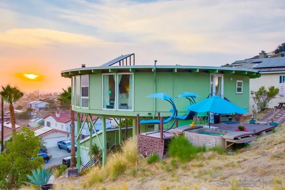 https://cdn.realtyfeed.com/cdn/127/210020884/16df709d23377c1a492c80a383058e4b.webp