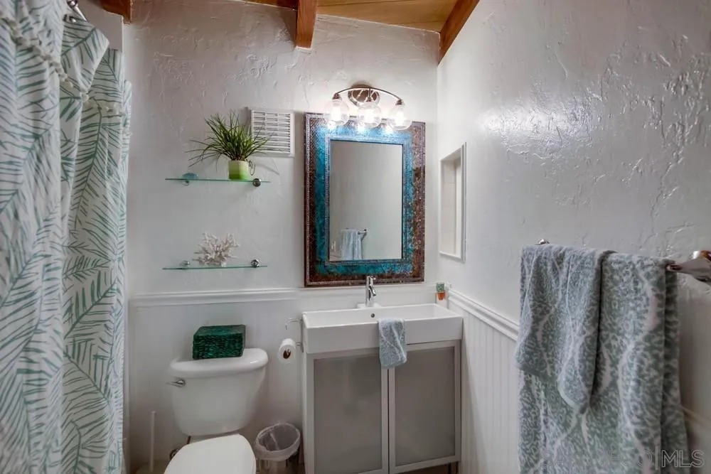https://cdn.realtyfeed.com/cdn/127/210020884/2081b03acfd0b3bb6aec76f1265a746d.webp