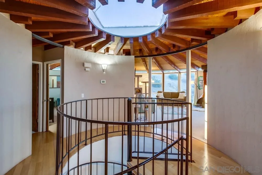 https://cdn.realtyfeed.com/cdn/127/210020884/44d5a7078a9b303917ec8e0f5598b212.webp