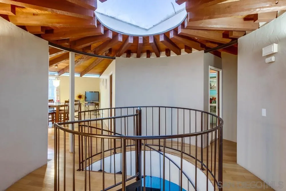 https://cdn.realtyfeed.com/cdn/127/210020884/5dcfb0079bc19354b0702e4d7f39e4e2.webp