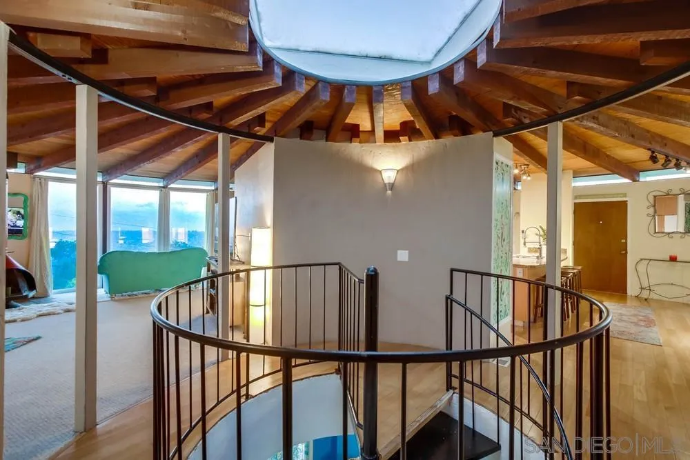 https://cdn.realtyfeed.com/cdn/127/210020884/6d66c9b7445324cfab19f018e0784622.webp