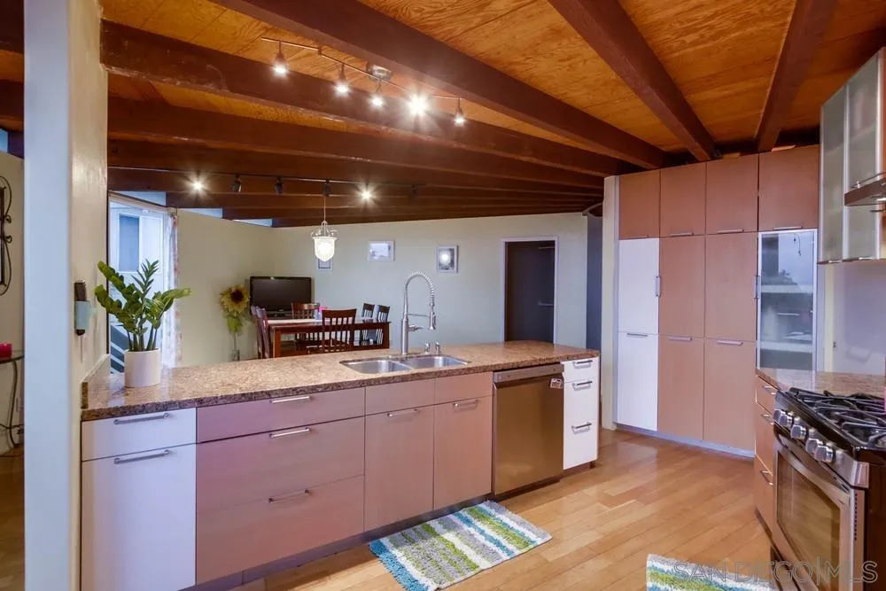 https://cdn.realtyfeed.com/cdn/127/210020884/7354e5fda2ed84d46c3c94d89e785f4e.webp
