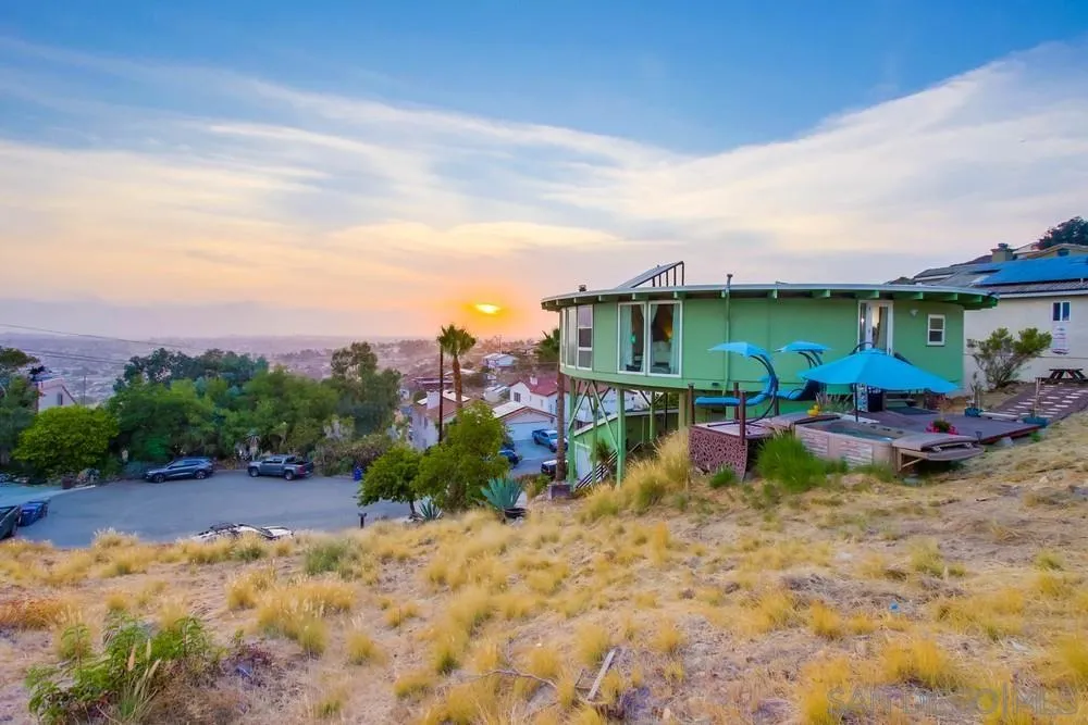 https://cdn.realtyfeed.com/cdn/127/210020884/b0a2ff78a36ddd22c05c65ae05a7ffb2.webp
