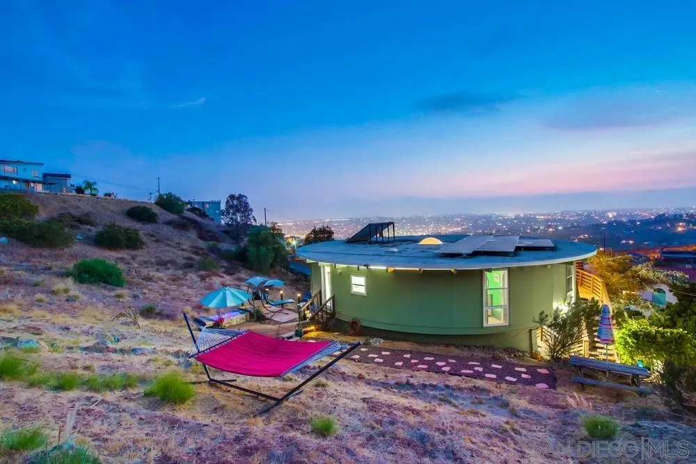 https://cdn.realtyfeed.com/cdn/127/210020884/e285c985b0cfee2a31aa50e5834b4016.webp