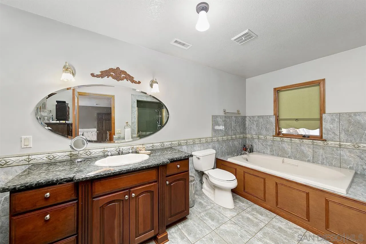 https://cdn.realtyfeed.com/cdn/127/210021943/815a0f9a14369261a8b4e6faf6426288.webp