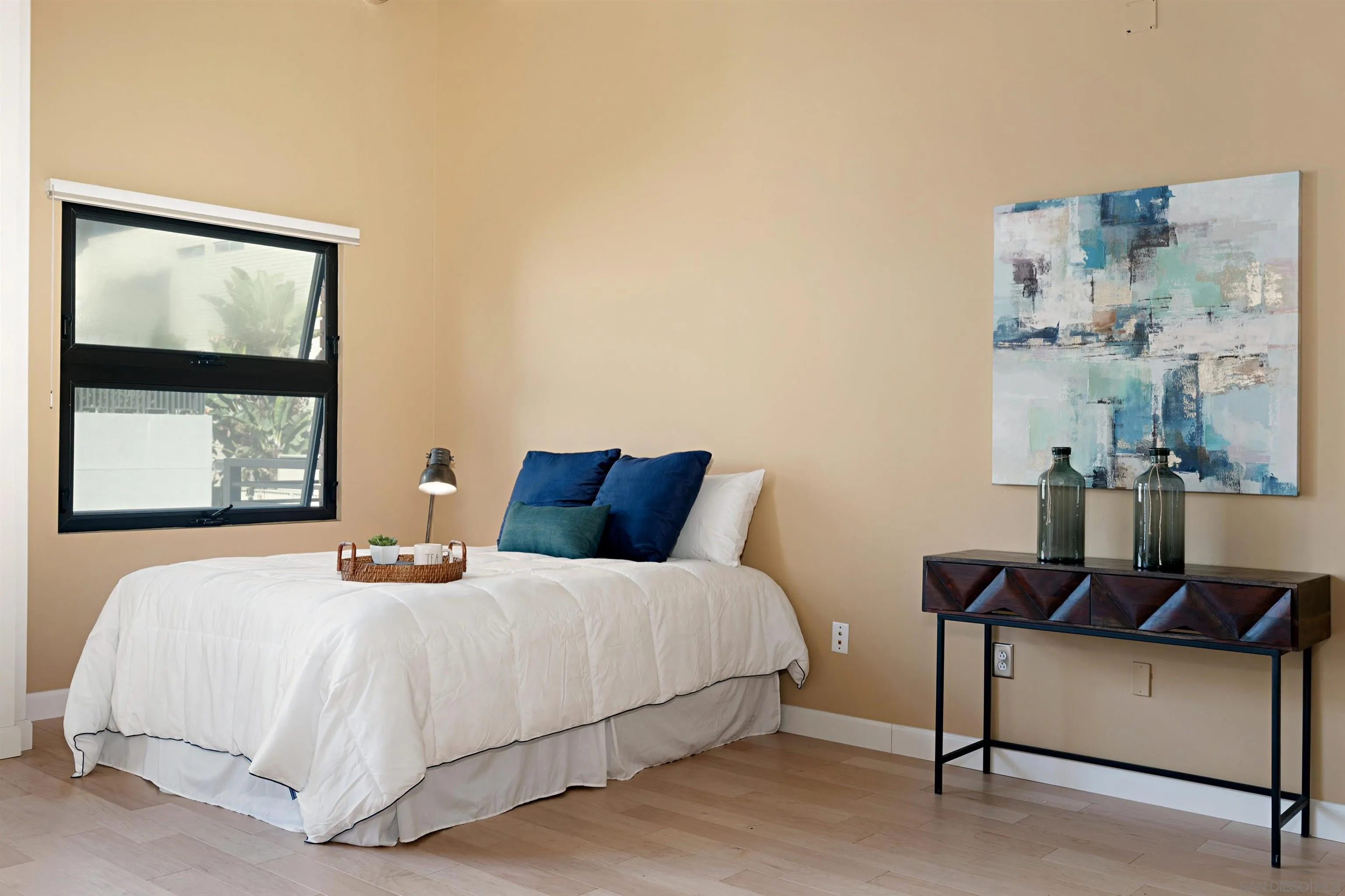 https://cdn.realtyfeed.com/cdn/127/210023740/724b047cc2a8ffdbde395c735cff8751.webp