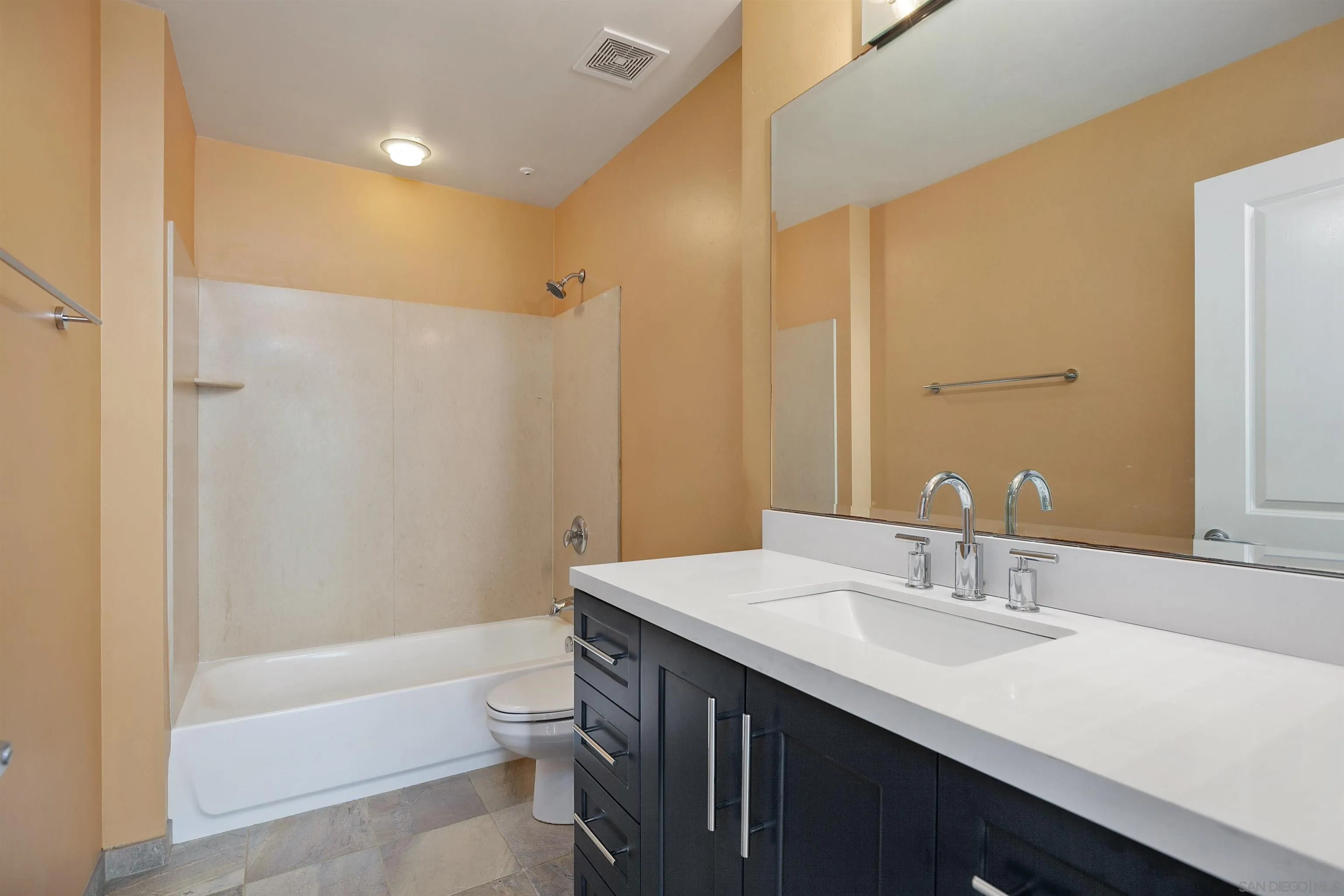 https://cdn.realtyfeed.com/cdn/127/210023740/78b5faaf9e855c8740d0720b1c423ba2.webp