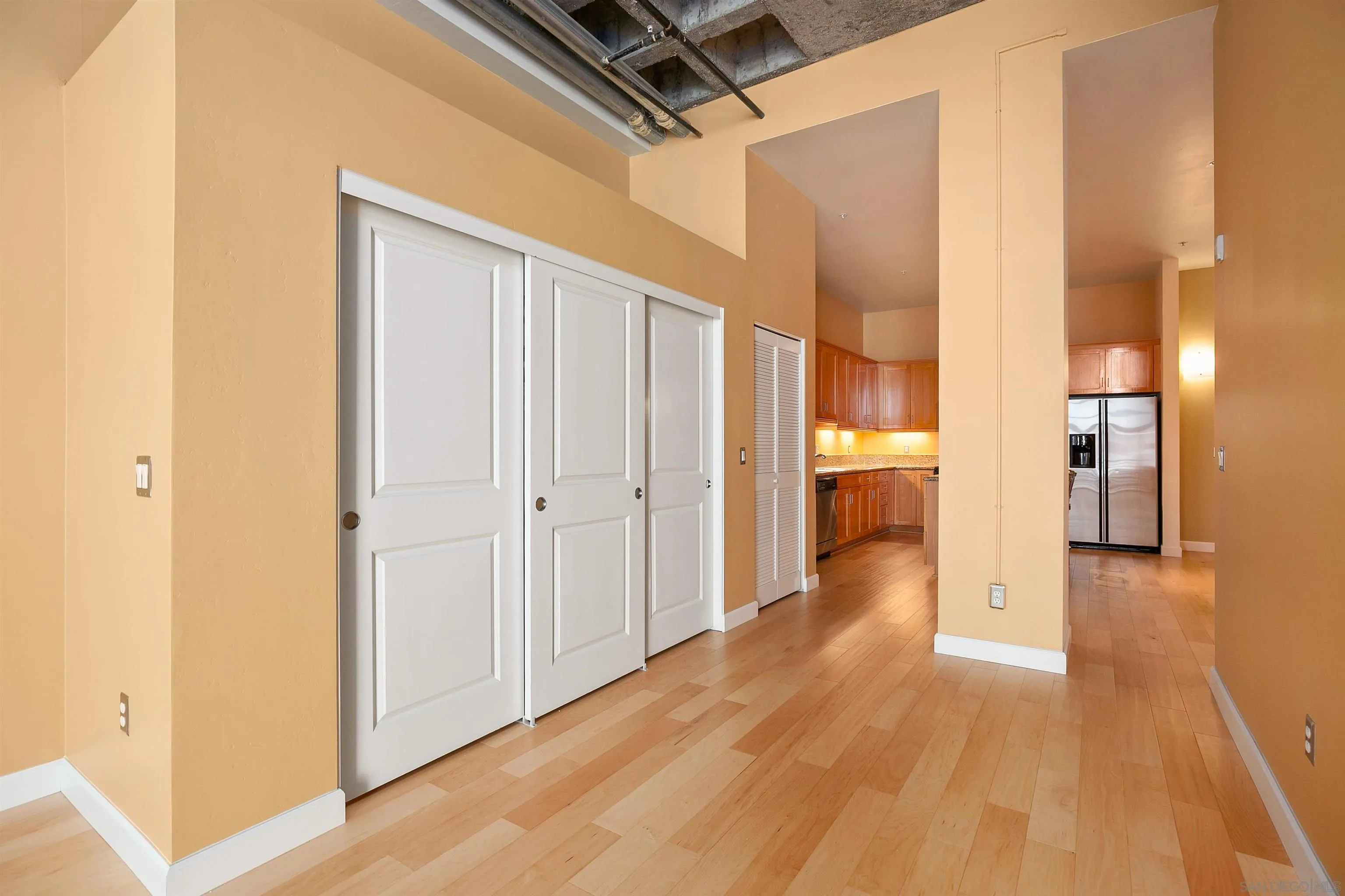 https://cdn.realtyfeed.com/cdn/127/210023740/c89305e96c6d758526ff1029b2b173cb.webp