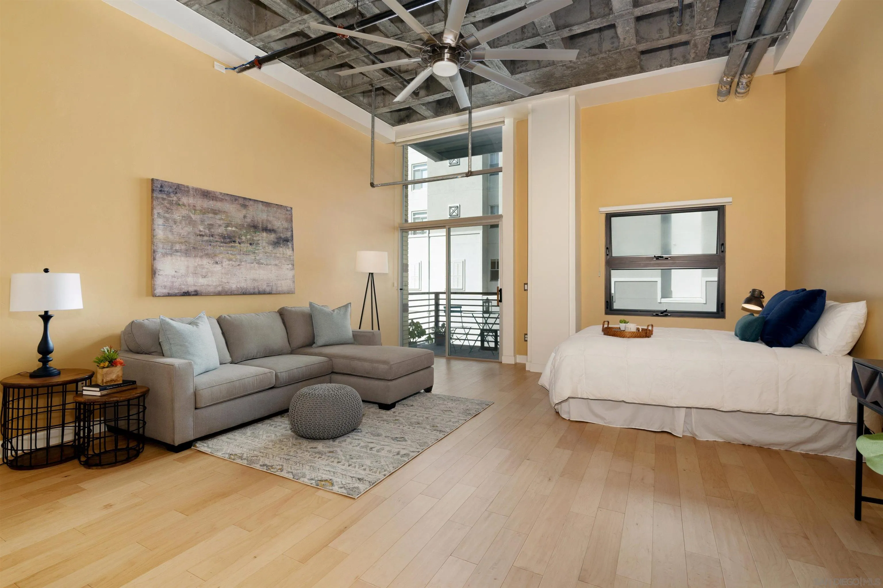 https://cdn.realtyfeed.com/cdn/127/210023740/f3126383823b6d107adfac2bd23ad552.webp