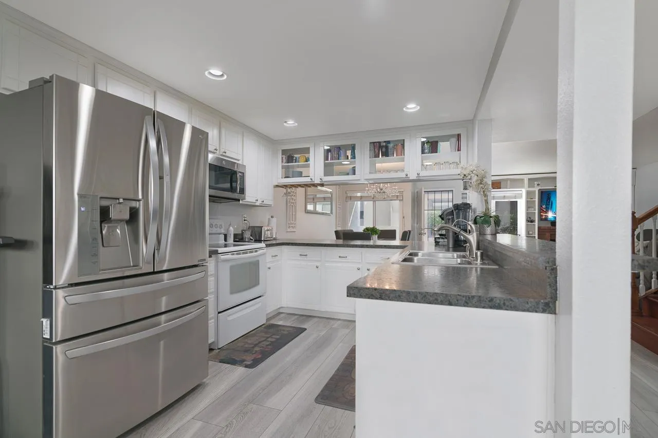 https://cdn.realtyfeed.com/cdn/127/210027372/a5638e781cb7d659088d339963c14066.webp