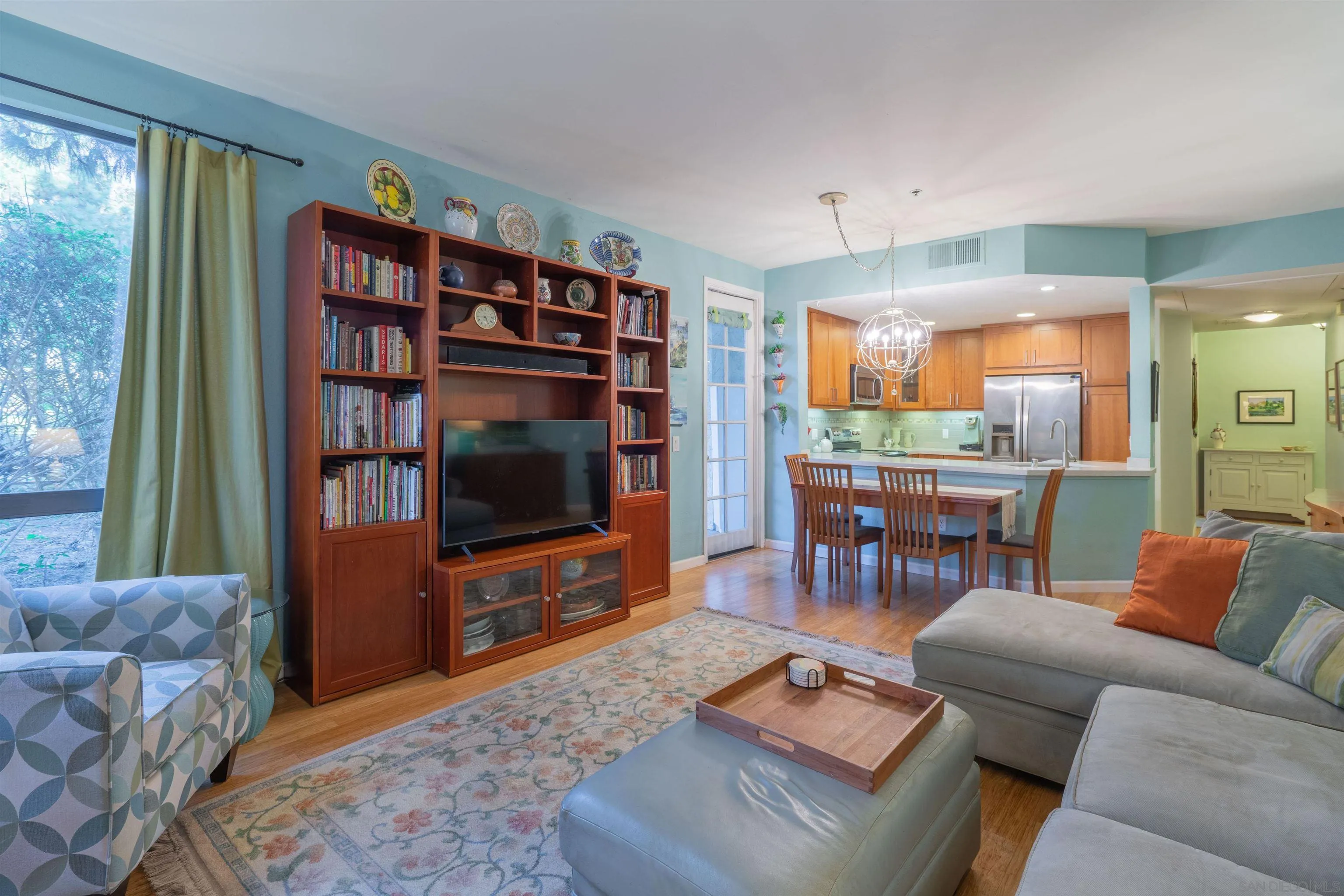 https://cdn.realtyfeed.com/cdn/127/210029146/46ea08c51e3183b233bfc448180dd84b.webp