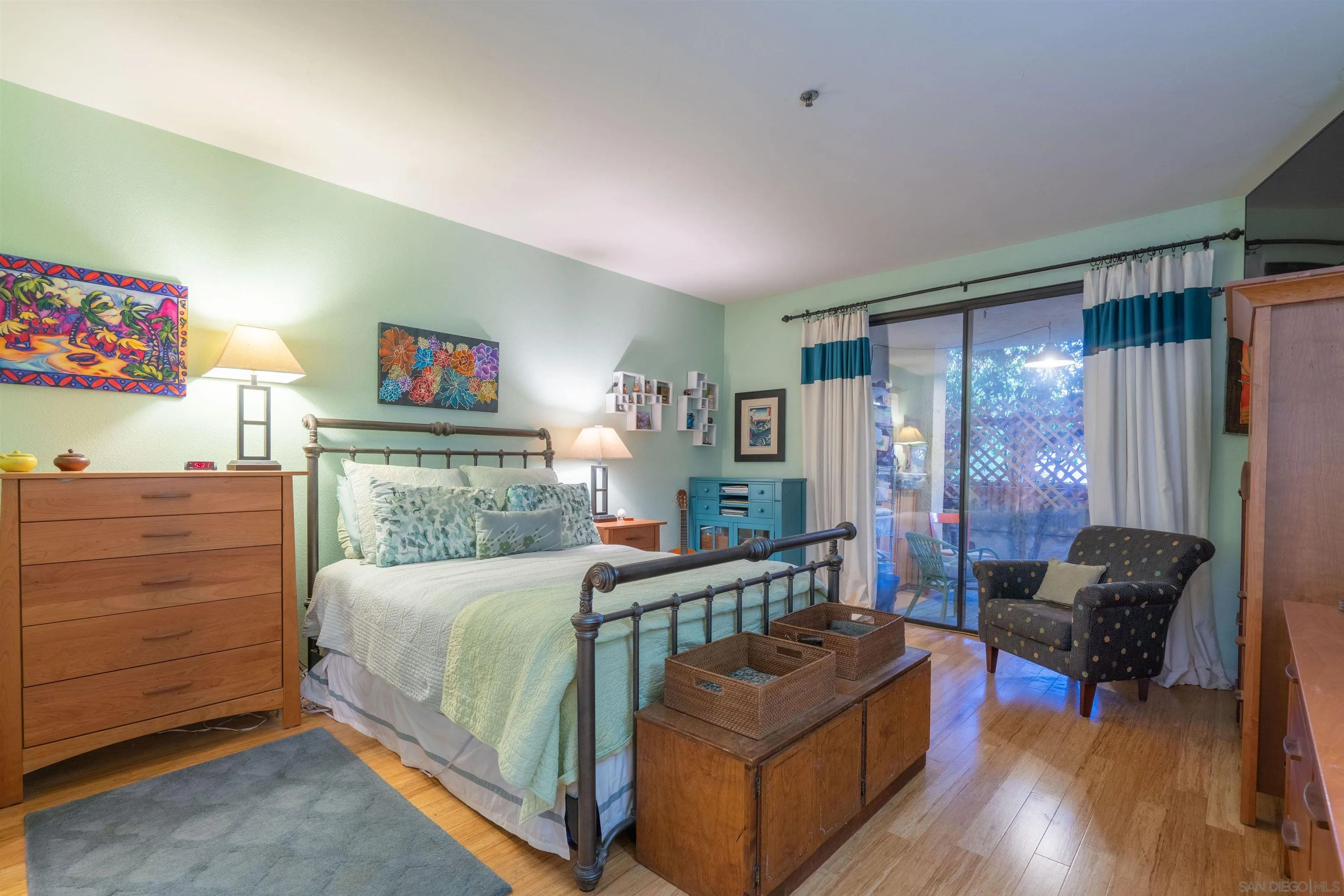 https://cdn.realtyfeed.com/cdn/127/210029146/58f737cef1d64bc56ed3ad66426e632d.webp