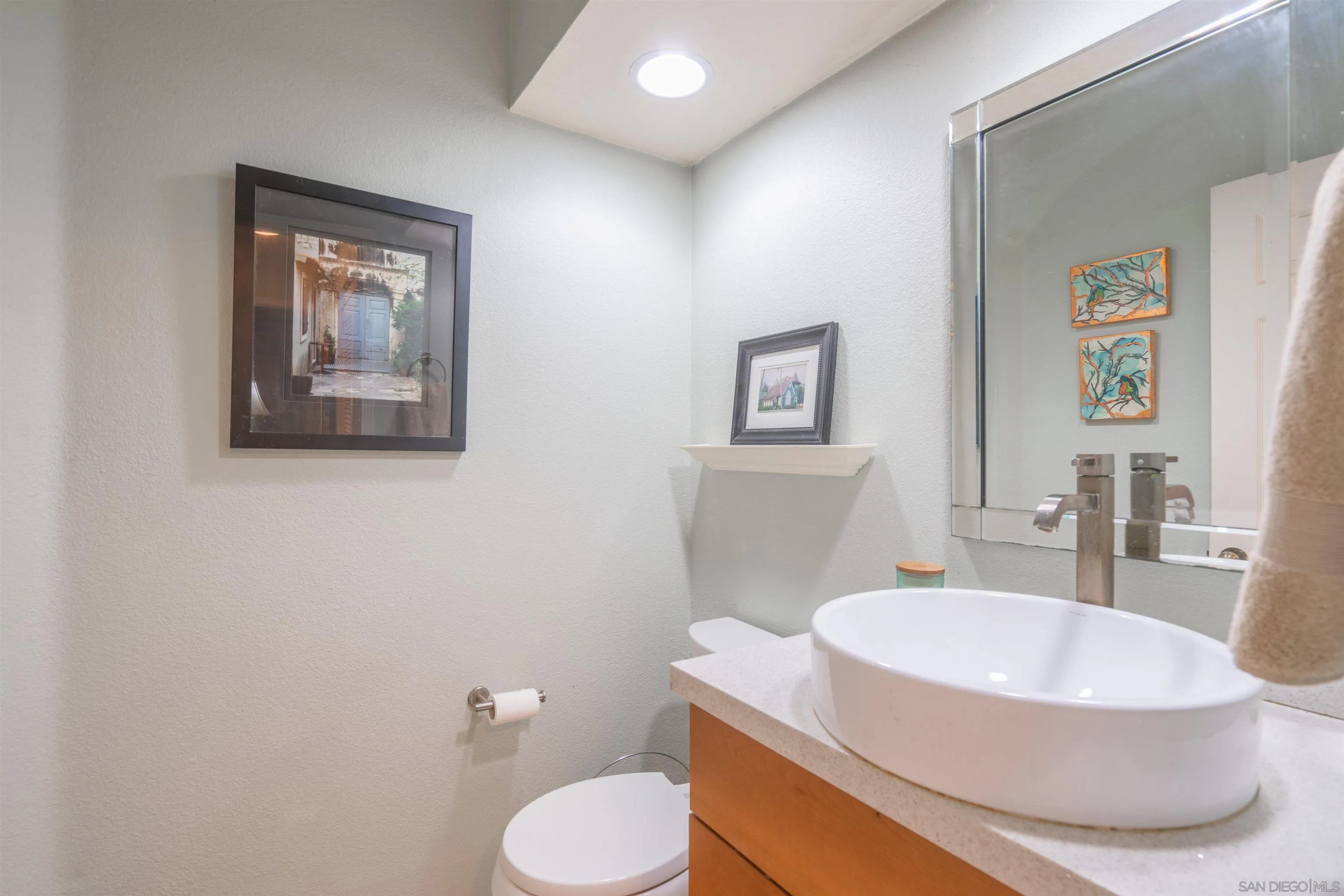 https://cdn.realtyfeed.com/cdn/127/210029146/845cdc16d20b3bb890ea4e849c5cbc4c.webp