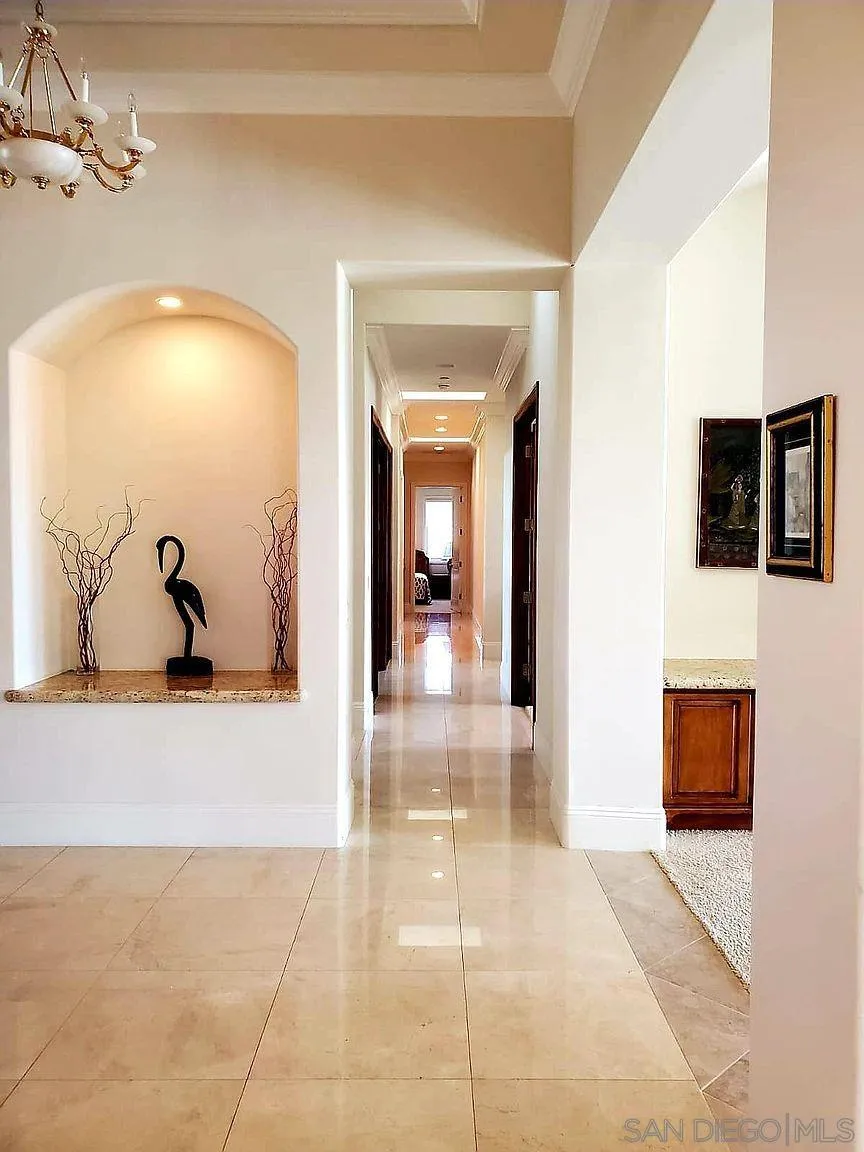 https://cdn.realtyfeed.com/cdn/127/210033546/eb9a1b12b638f68b81041e934950415b.webp