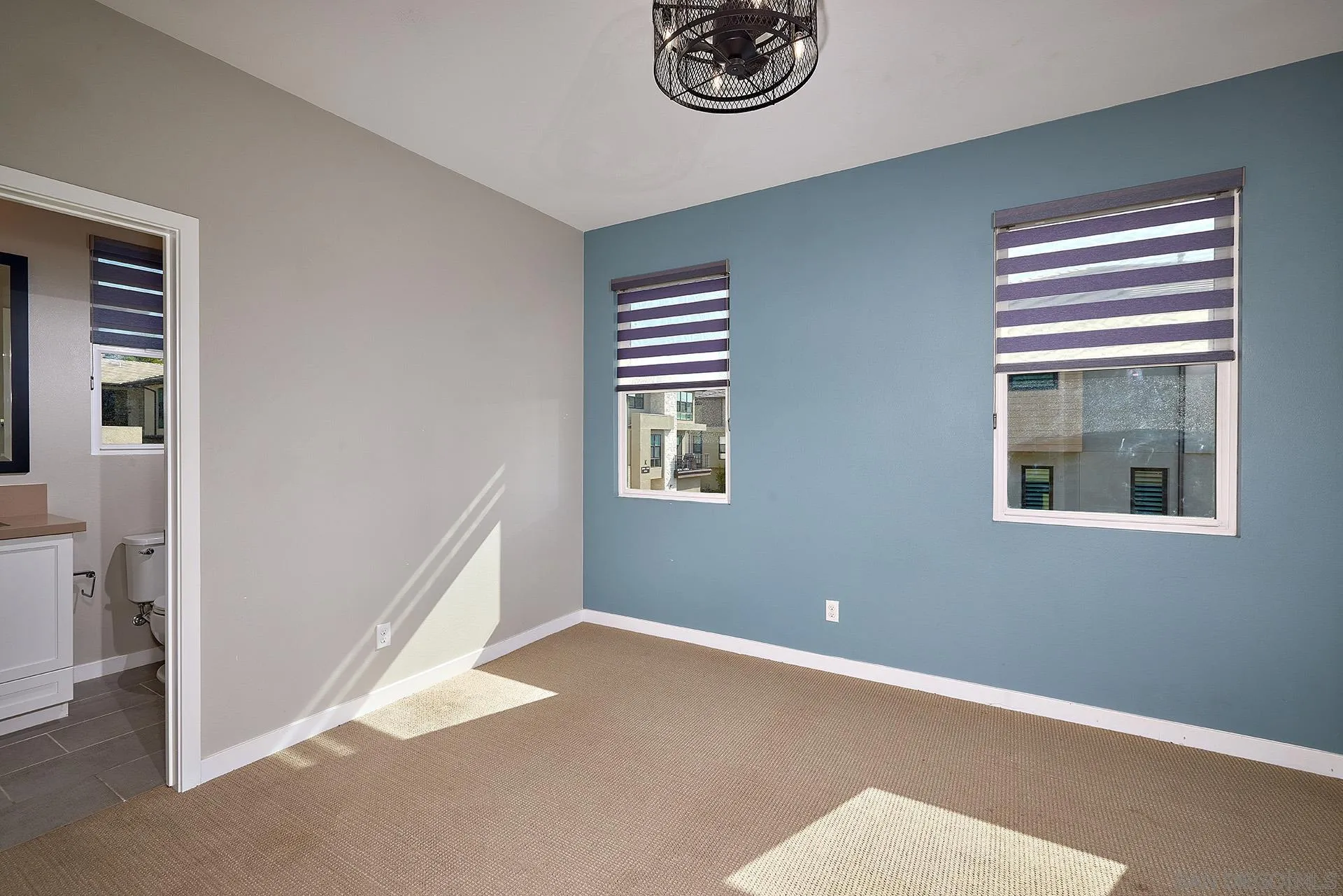 https://cdn.realtyfeed.com/cdn/127/220007877/42ad139ff84158b3ef9a774dd56068da.webp