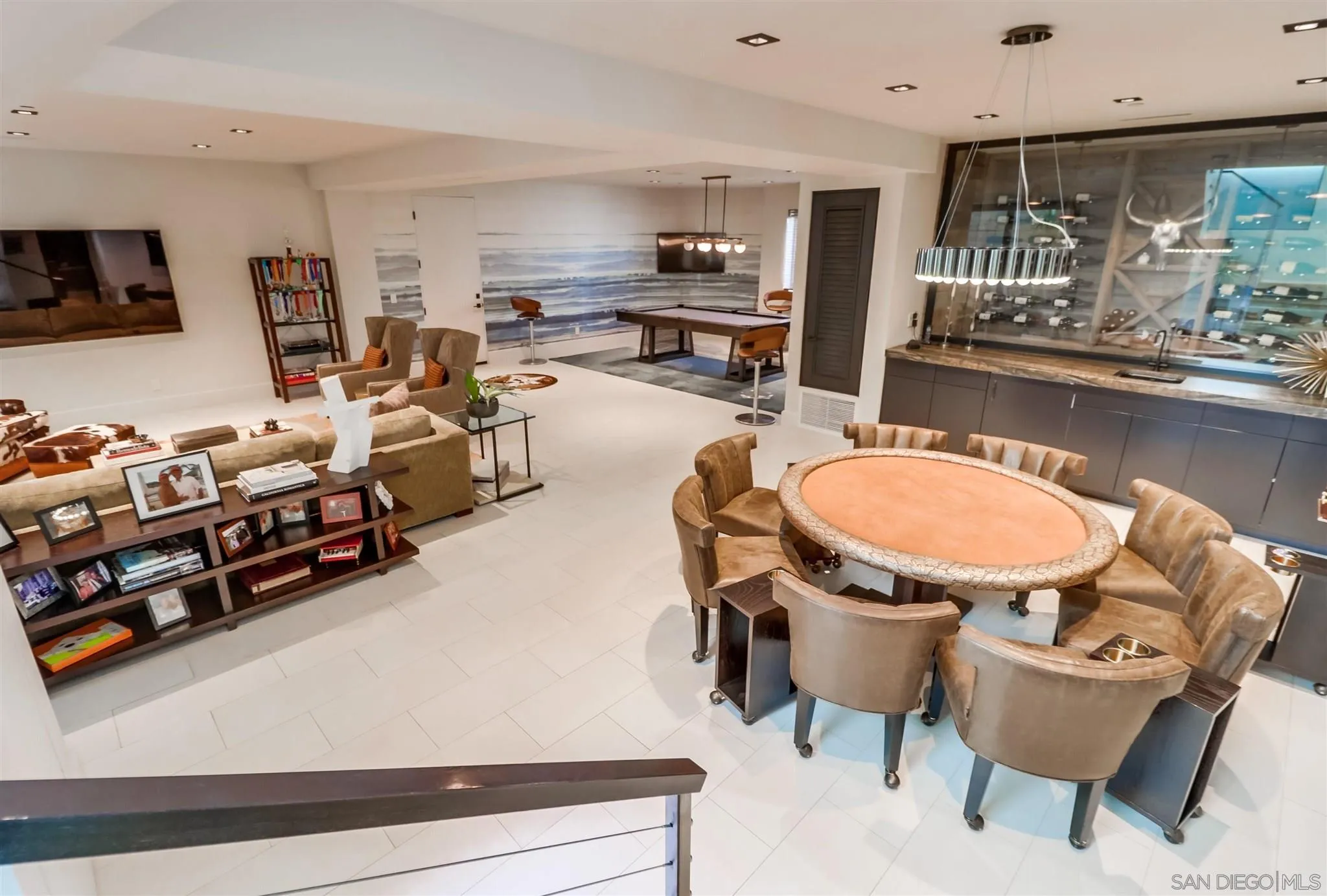 https://cdn.realtyfeed.com/cdn/127/220008316/6b71eeb3e8c0642063109697e77dbb84.webp