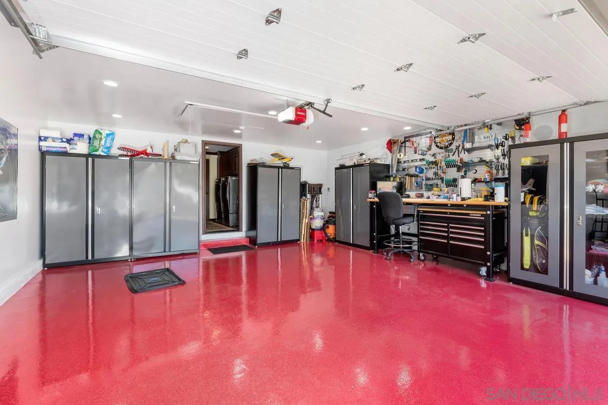https://cdn.realtyfeed.com/cdn/127/220009369/1ed38d3759d6fff7bd36d6c1f51f7555.webp