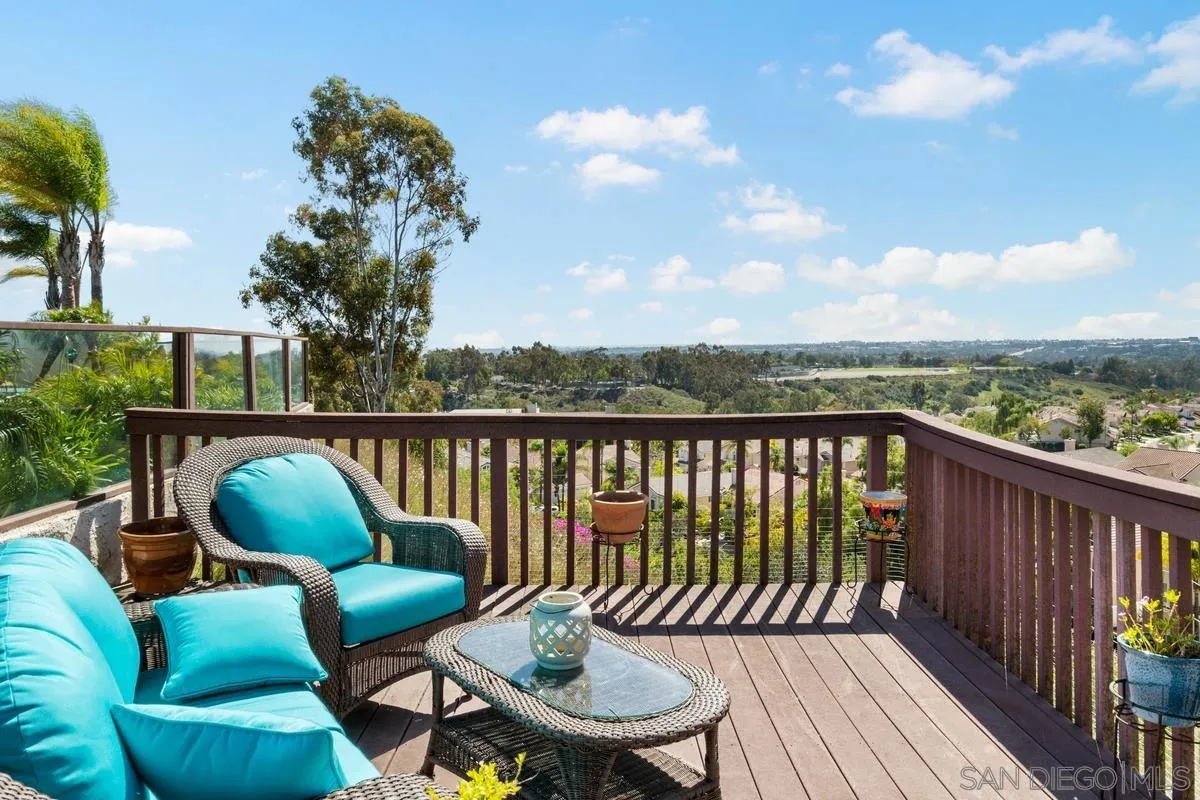 https://cdn.realtyfeed.com/cdn/127/220009369/74715ce0c0b5601f4053ae250179b9a3.webp