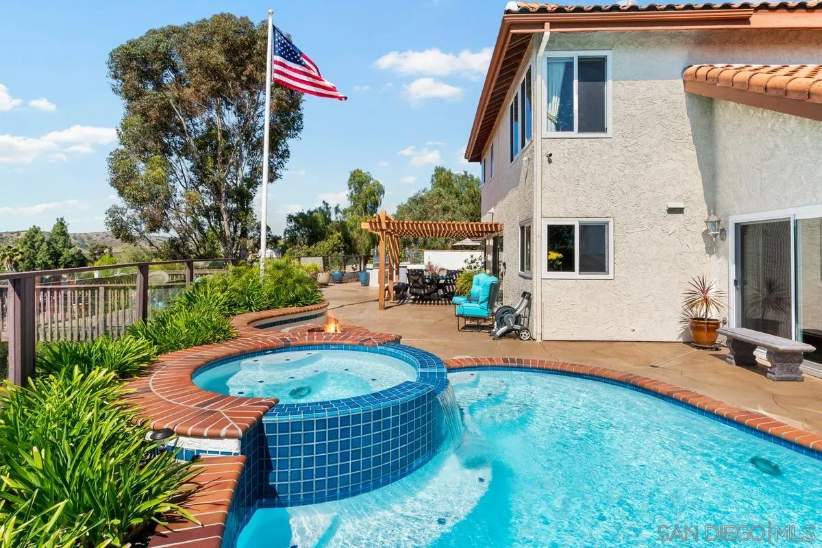 https://cdn.realtyfeed.com/cdn/127/220009369/bbed6c0945c2adc3c171aadb608c8828.webp