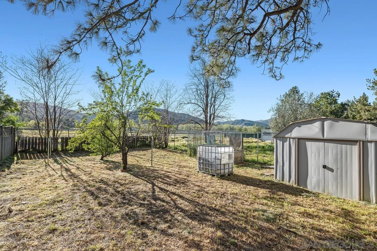https://cdn.realtyfeed.com/cdn/127/220009622/576cfcd14f356d445c74257f74ece4eb.webp
