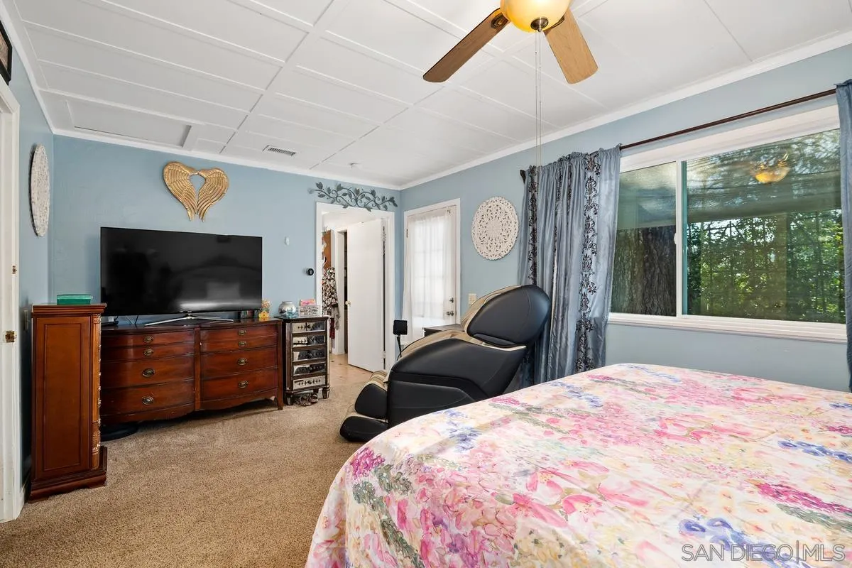 https://cdn.realtyfeed.com/cdn/127/220009622/b65a3443d2586a4a110150dc02c45633.webp