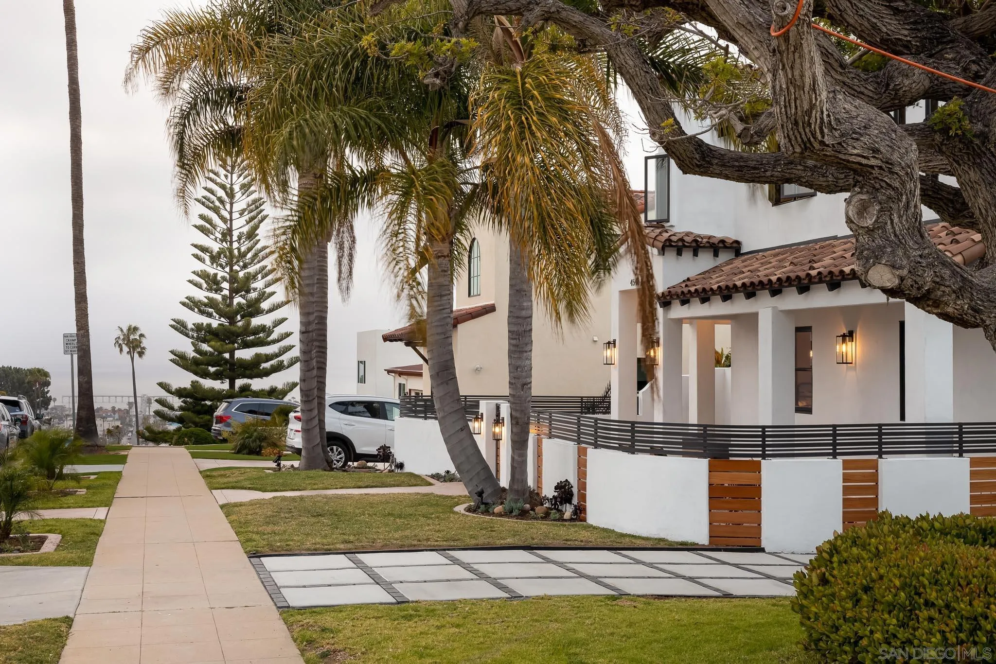 https://cdn.realtyfeed.com/cdn/127/220009971/27761302778a791448fc21fcf39c3a6a.webp