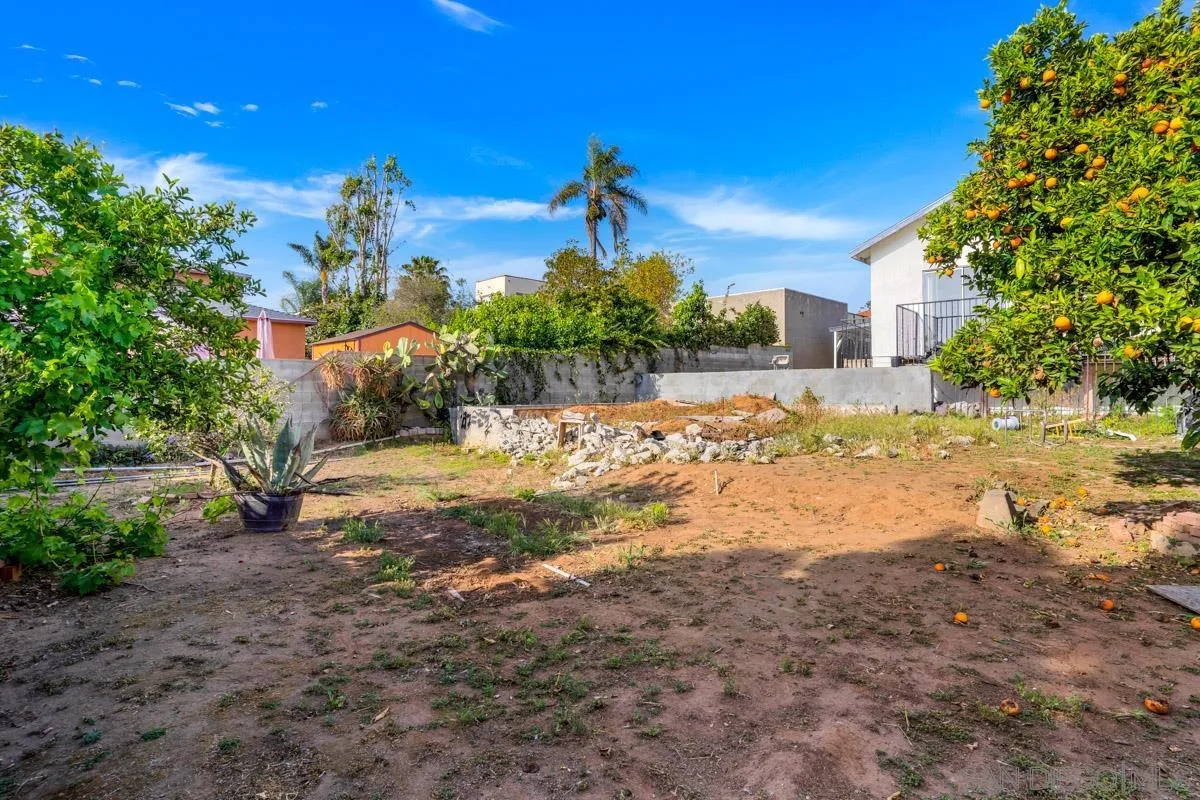https://cdn.realtyfeed.com/cdn/127/220010916/859223be486b68f49b28bab6eda30067.webp