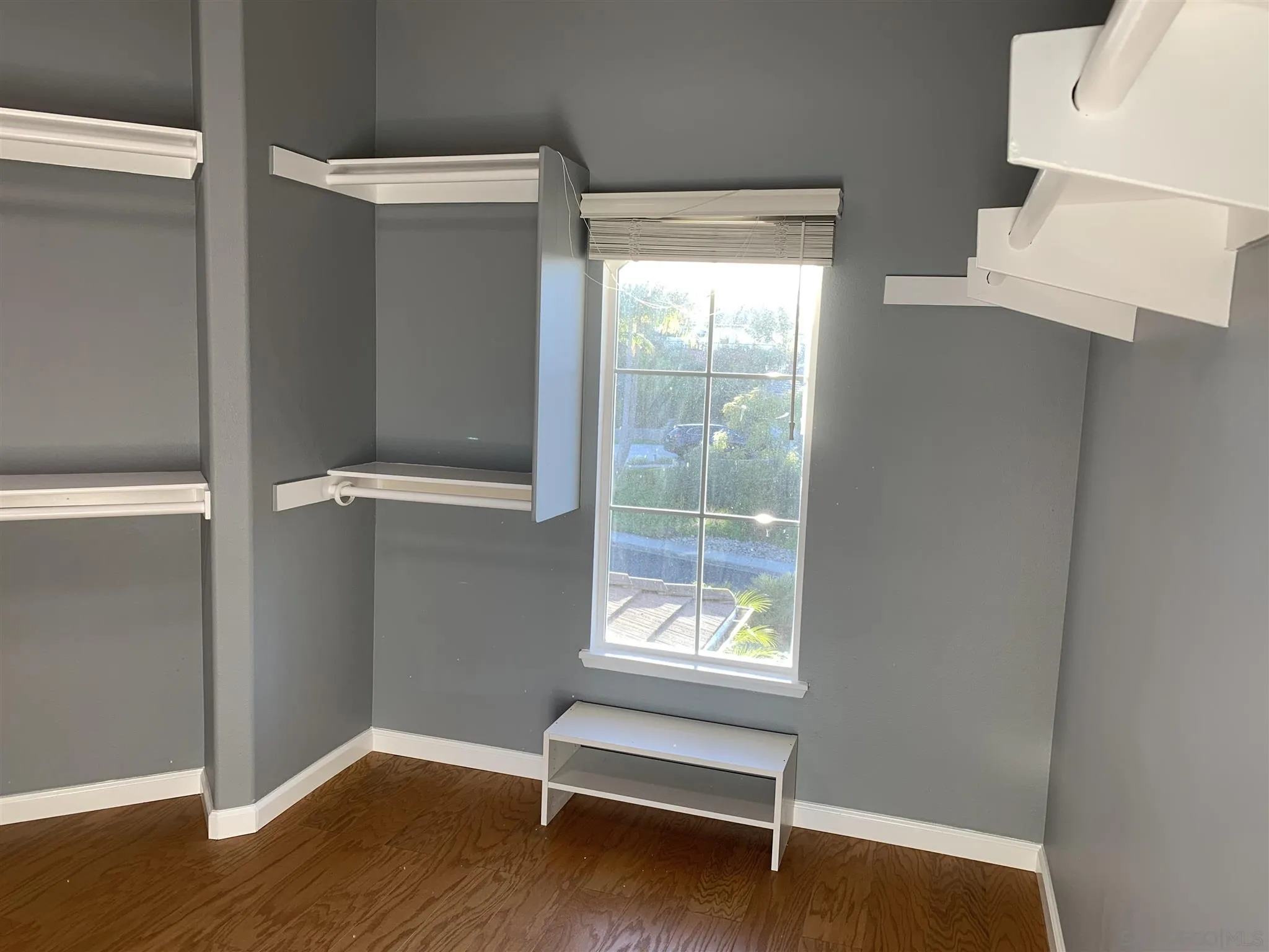 https://cdn.realtyfeed.com/cdn/127/220012244/781225bddd88696fbb3e2308d5a51d82.webp