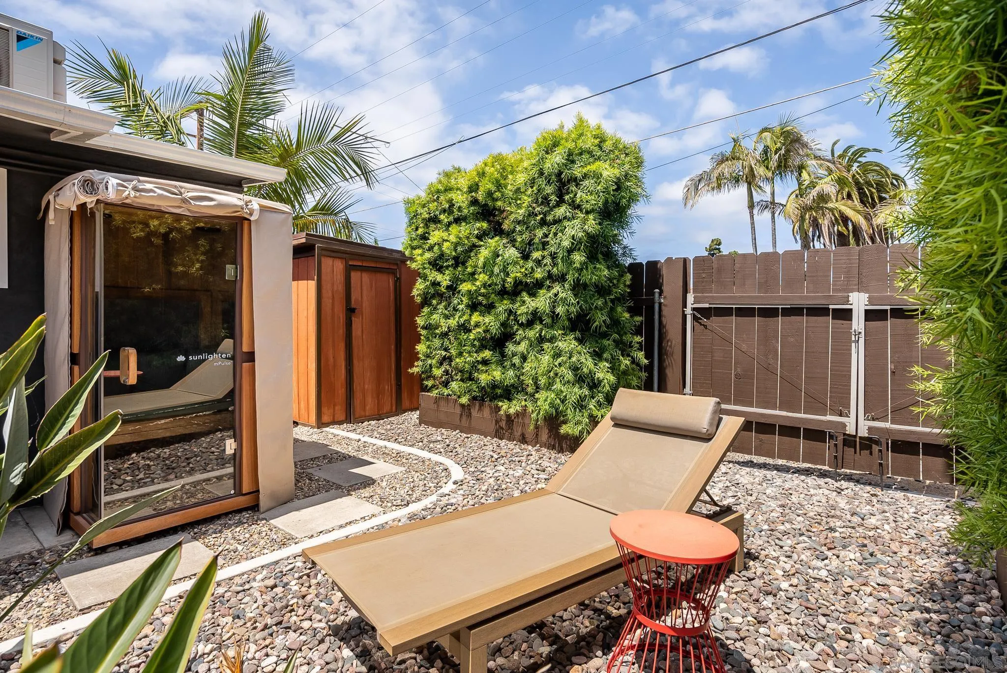 https://cdn.realtyfeed.com/cdn/127/220012346/29c46f7395485626291a0397bbe2e90d.webp