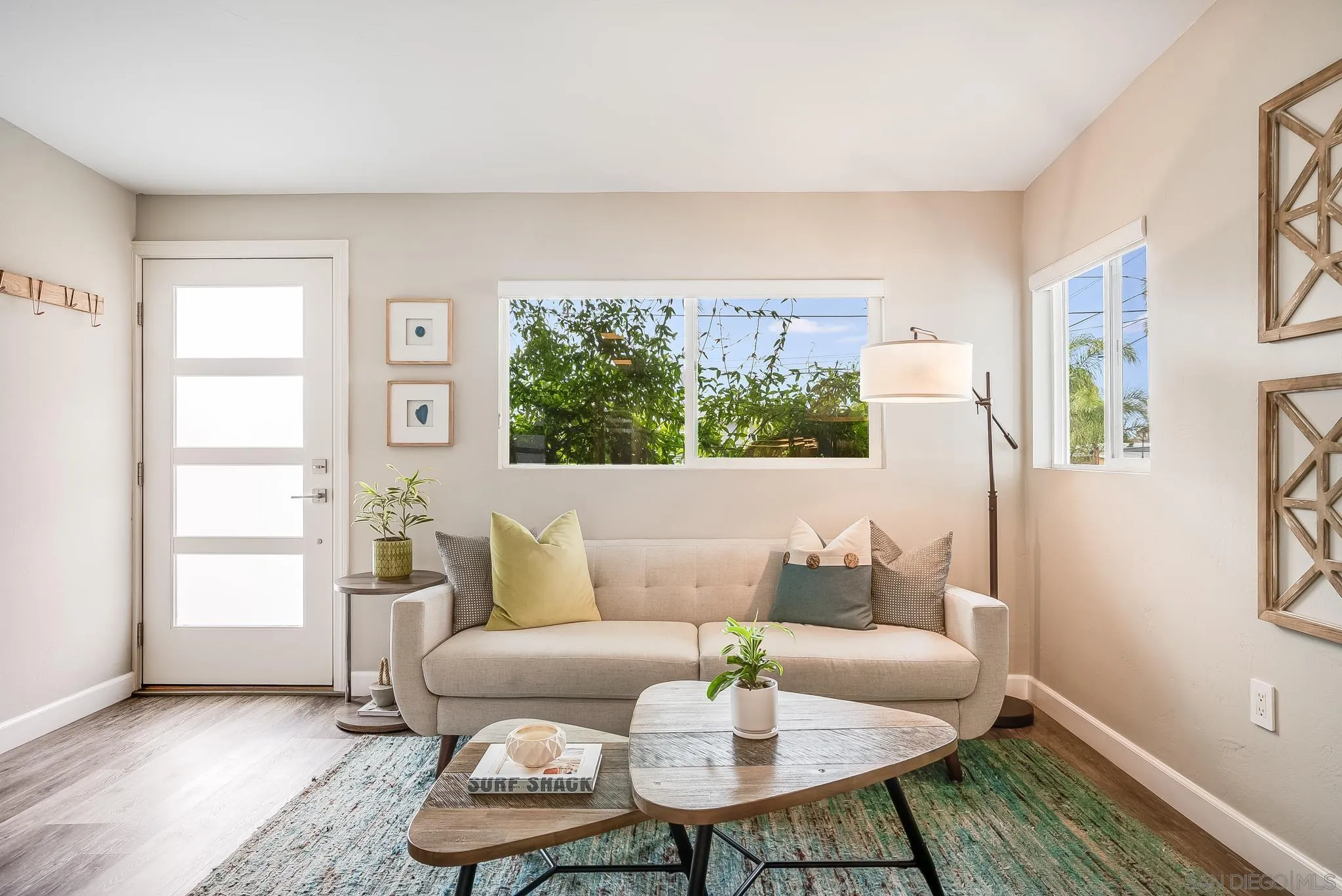 https://cdn.realtyfeed.com/cdn/127/220012346/d4234fe66474458b0ff7bcd3f5470779.webp