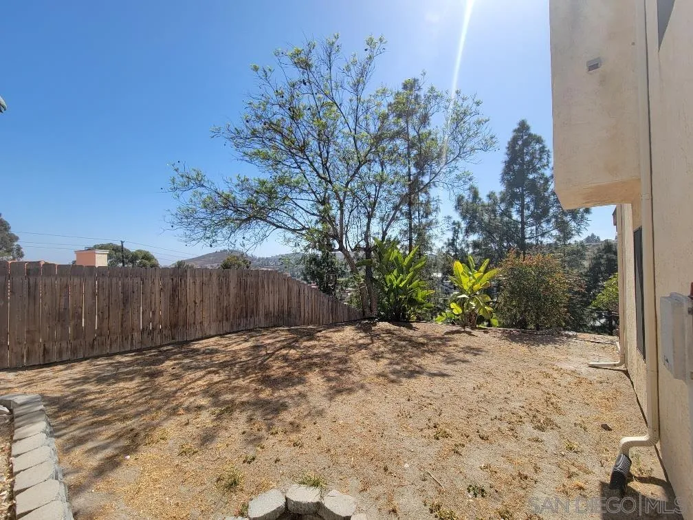 https://cdn.realtyfeed.com/cdn/127/220012469/120c054f7196a5821a897849f048a87e.webp