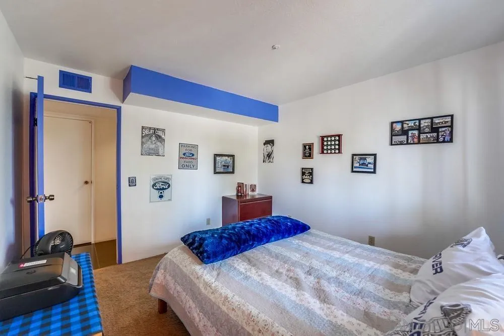 https://cdn.realtyfeed.com/cdn/127/220012469/1f0532d06d73c812d13e8842c27d9504.webp