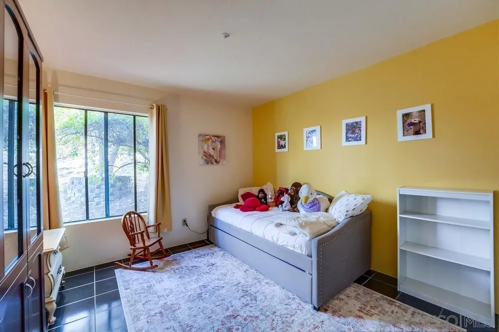 https://cdn.realtyfeed.com/cdn/127/220012469/2b43a2238a1c96391a0ae744c7165e50.webp