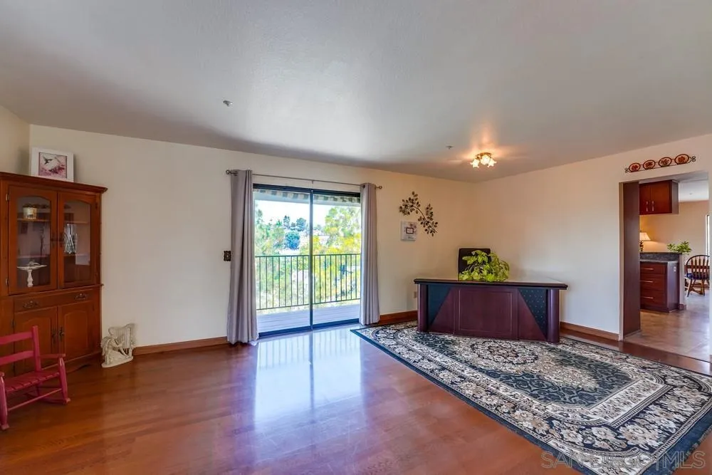 https://cdn.realtyfeed.com/cdn/127/220012469/3ebd49cf4e67922fe3fadfcc54c5ea4f.webp