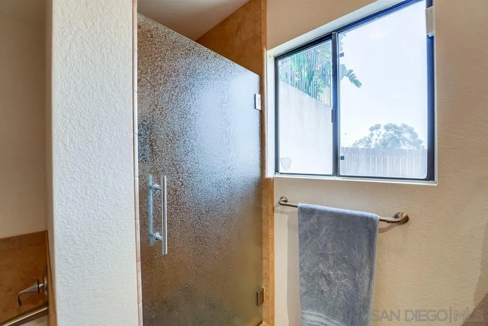 https://cdn.realtyfeed.com/cdn/127/220012469/8a6c43648dbccf728290cf6829371862.webp