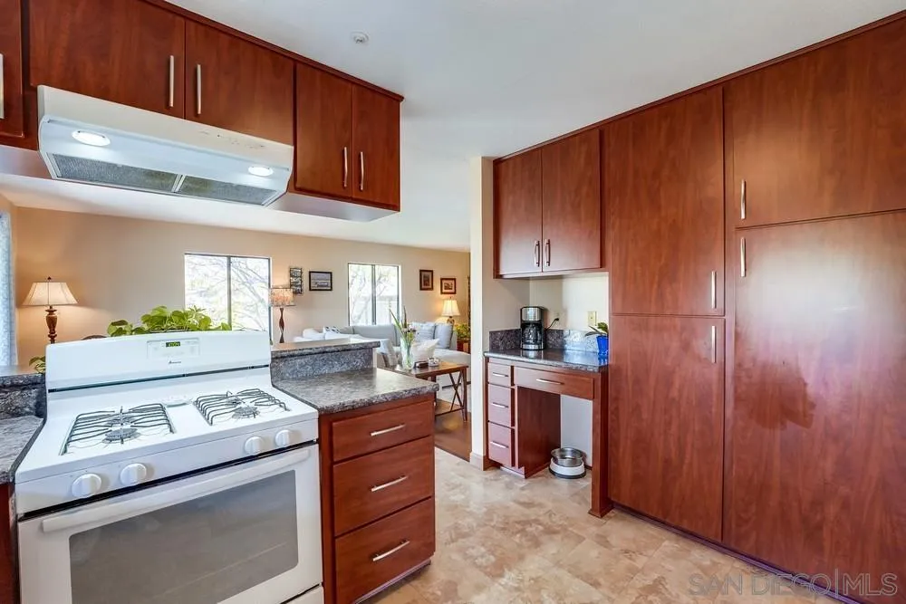 https://cdn.realtyfeed.com/cdn/127/220012469/8c50997d72caf4c63e81652e3acd43ab.webp