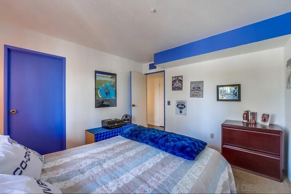 https://cdn.realtyfeed.com/cdn/127/220012469/ca43da7a74f1ae17761f0d130ccf2f33.webp