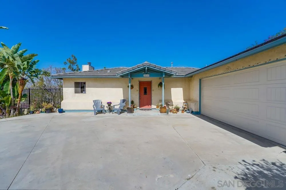 https://cdn.realtyfeed.com/cdn/127/220012469/ce617f8f15a3737ebd95da3fb51bbe6e.webp