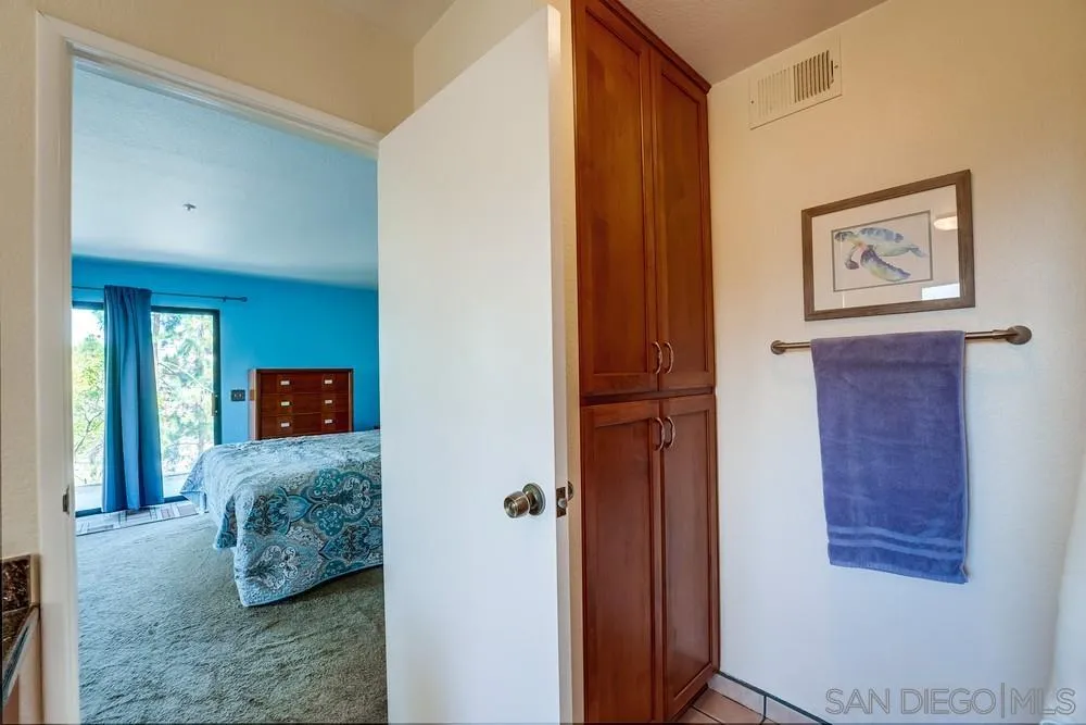 https://cdn.realtyfeed.com/cdn/127/220012469/d071717824c05a95e8b9cc259dc1fe62.webp