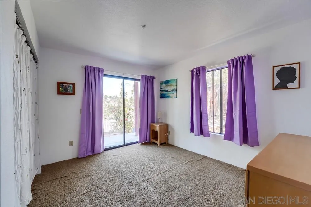 https://cdn.realtyfeed.com/cdn/127/220012469/d49e3a6896f528b4ce1d6c9c69990da3.webp