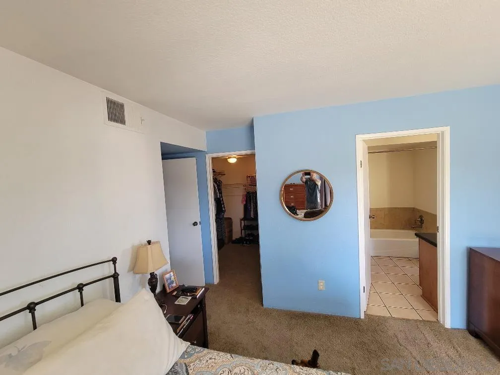 https://cdn.realtyfeed.com/cdn/127/220012469/eda3e0540adadd4bb1572c2a1f2a6ebf.webp