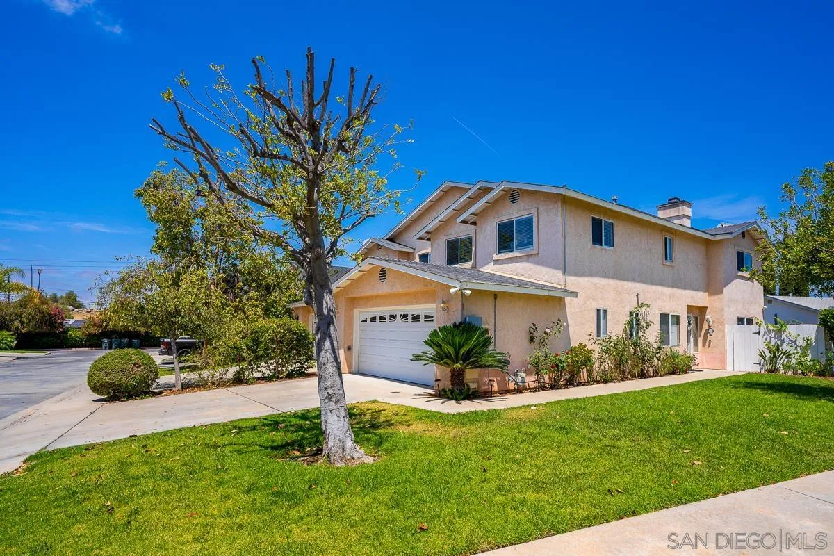https://cdn.realtyfeed.com/cdn/127/220013416/7cef80223975e8e5e800a689a81190b6.webp