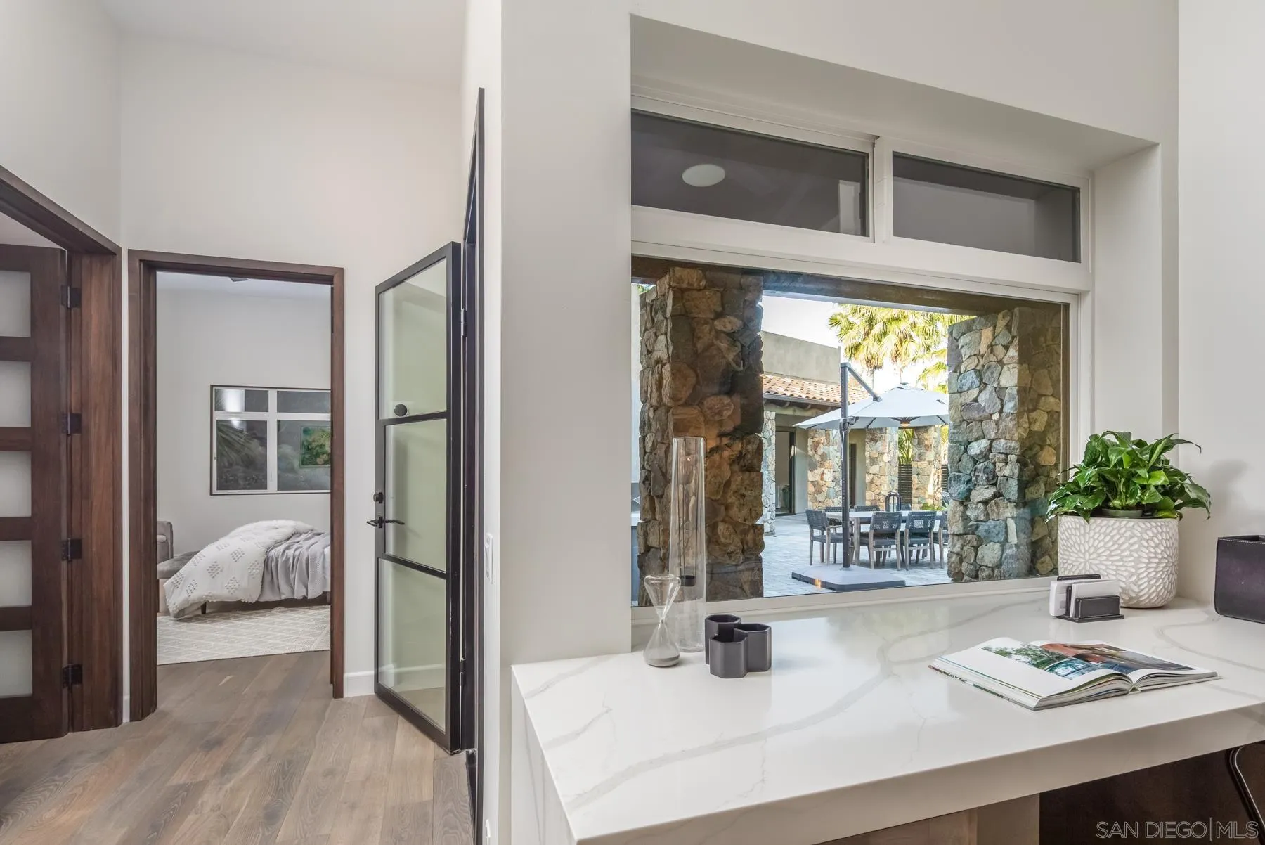 https://cdn.realtyfeed.com/cdn/127/220014564/4728dbb797b55280229ecd1330fdf935.webp