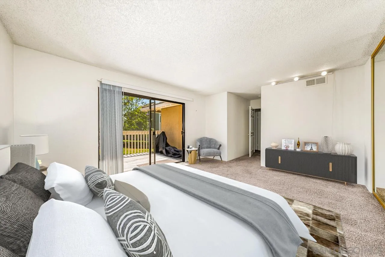 https://cdn.realtyfeed.com/cdn/127/220015007/613cc3ae6f9b2fd6b580cd5141f7abd9.webp