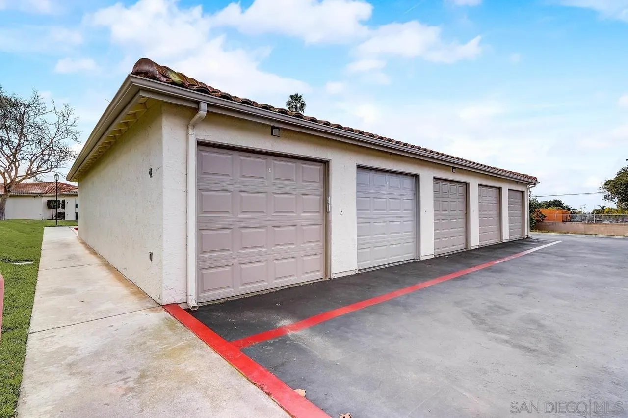 https://cdn.realtyfeed.com/cdn/127/220015229/93965ee615d594f7999b22744a1ebecc.webp